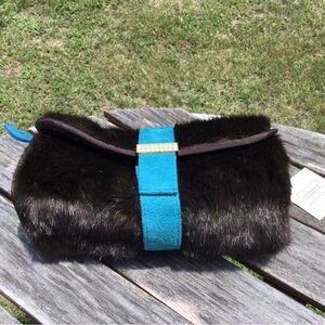 Stephanie Johnson Fuzzy Faux Fur Travel Roll Up Cosmetic Jewelry Makeup Bag